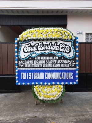 Papan Bunga Duka di Pangampelan